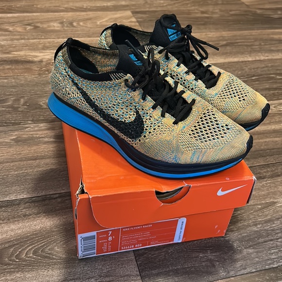 Nike Racers - Picture 2 of 6